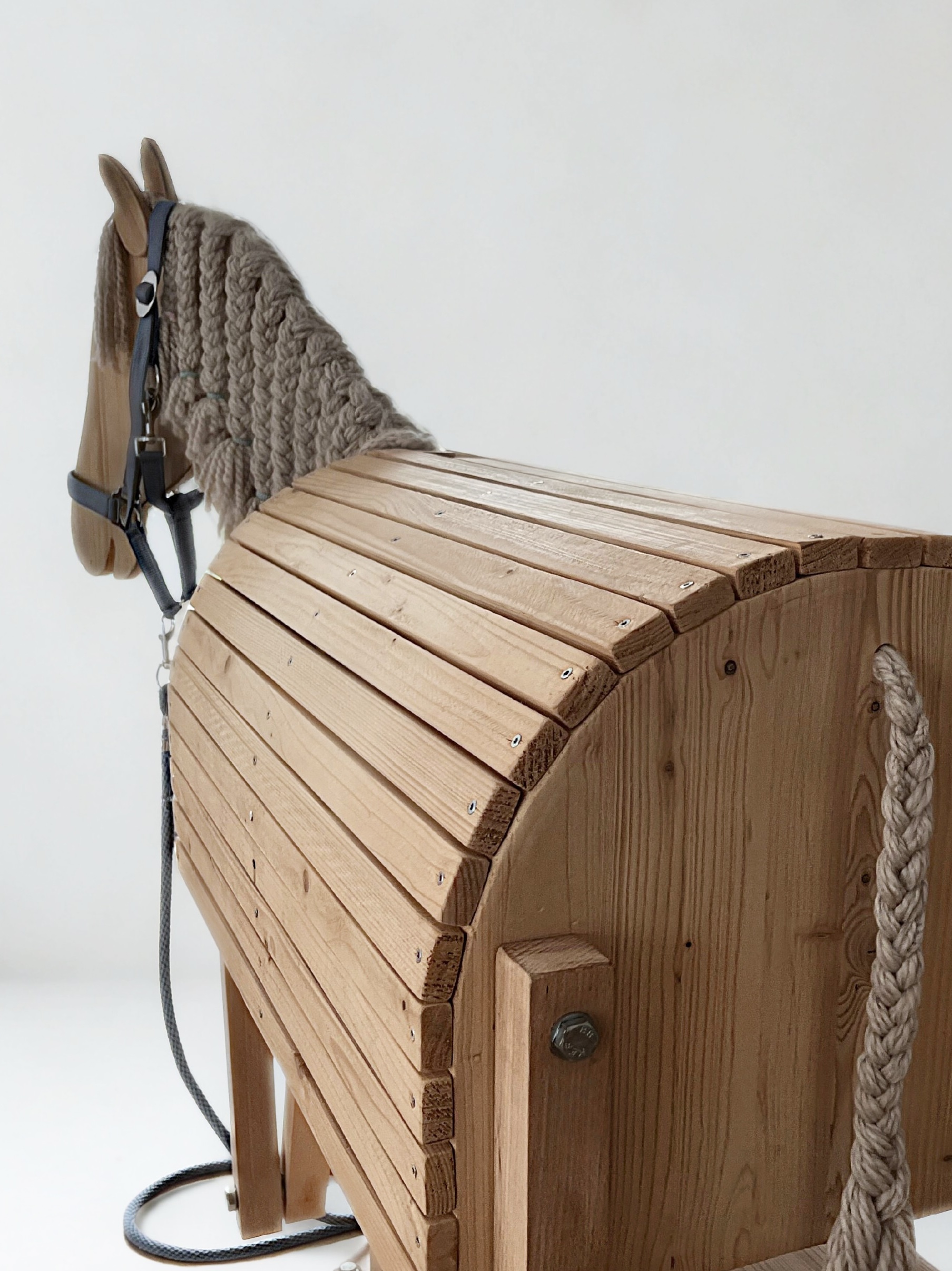 Close-up of the finished wooden horse body